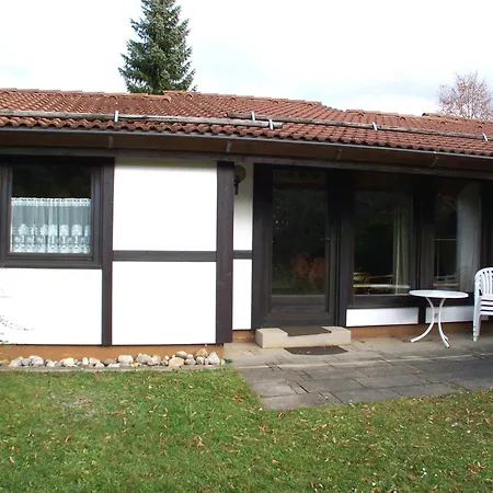 Schneckenpfad 129 *